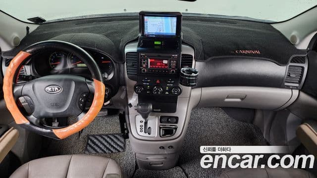 Kia 뉴카니발 люксовая версия, 2010 11