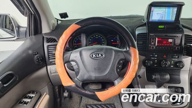 Kia 뉴카니발 люксовая версия, 2010 14