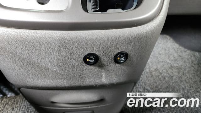 Kia 뉴카니발 люксовая версия, 2010 2