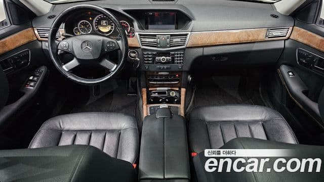 Mercedes-Benz E-класс W212 E300 Elegance, 2012 7