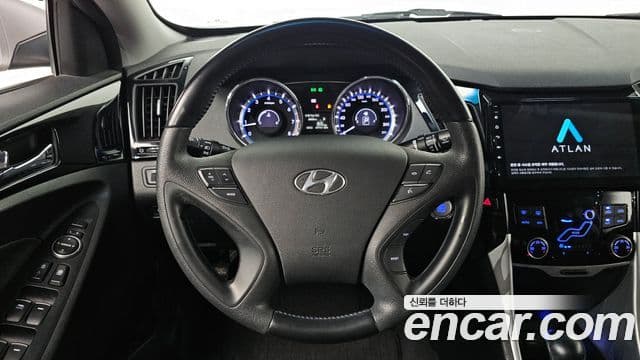 Hyundai YF Sonata Y20 World Cup Special Edition, 2010 13