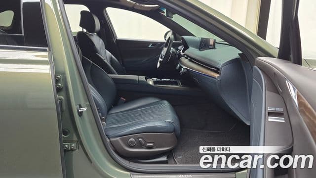 Genesis G80 (RG3) бензин 2.5 турбо 2WD, 2021 10