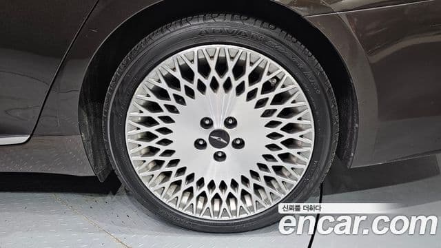 Genesis G80 Premium Luxury, 2017 все фото