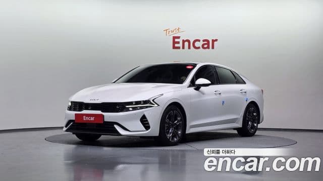 Kia K5 гибрид 3세대 Signature, 2023 1
