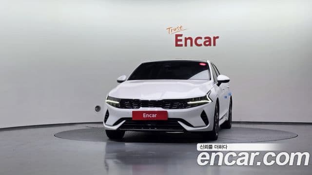 Kia K5 гибрид 3세대 Signature, 2023 3