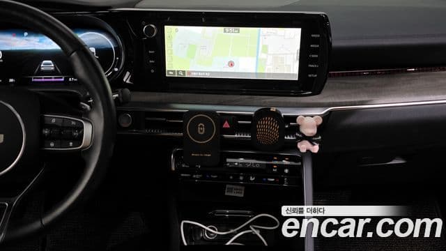 Kia K5 гибрид 3세대 Signature, 2023 14