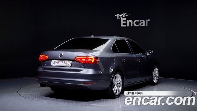 Volkswagen New Jetta 6세대, 2015 11