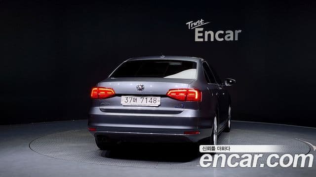 Volkswagen New Jetta 6세대, 2015 8