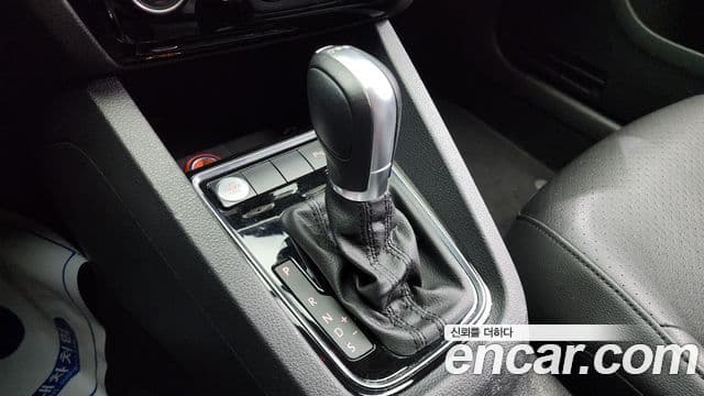 Volkswagen New Jetta 6세대, 2015 2