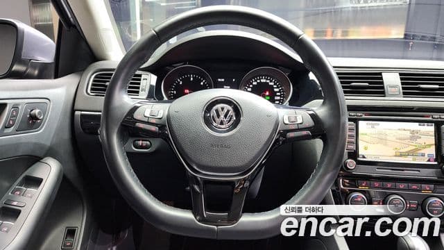 Volkswagen New Jetta 6세대, 2015 18