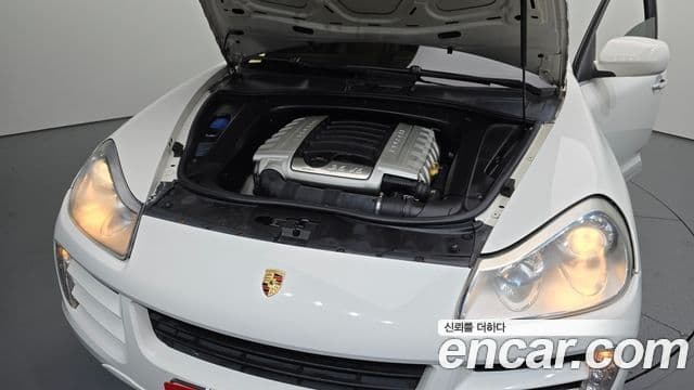 Porsche Cayenne 957, 2008 17