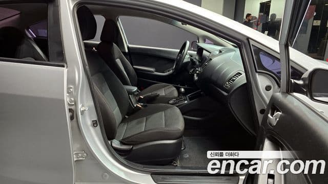 Kia The / новый New K3 Deluxe, 2017 10