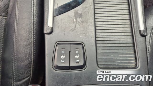 Hyundai YF Sonata LPI Premier(для людей с инвалидностью), 2010 11