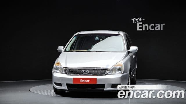 Kia Carnival R Grand Carnival GX, 2014 4