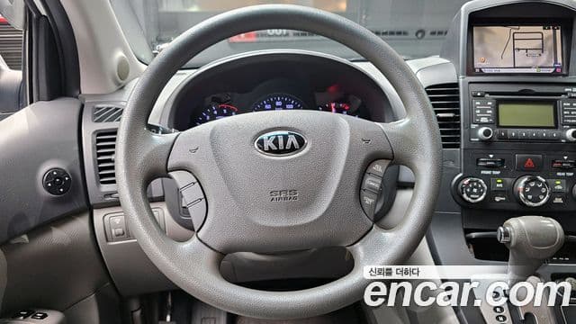 Kia Carnival R Grand Carnival GX, 2014 6