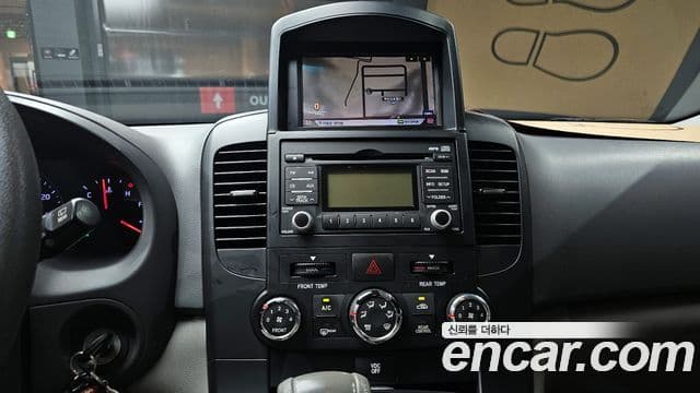 Kia Carnival R Grand Carnival GX, 2014 18