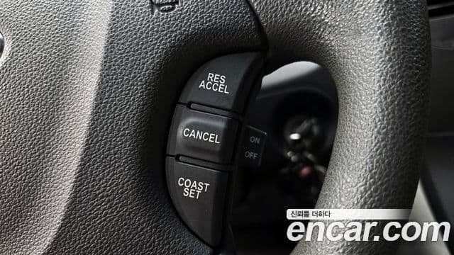 Kia Carnival R Grand Carnival GX, 2014 9