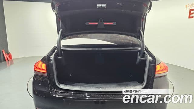 Genesis G80 Luxury, 2019 20