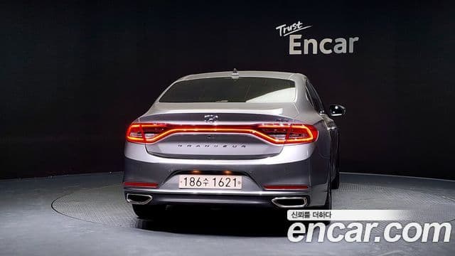 Hyundai Grandeur IG гибрид Special, 2018 4