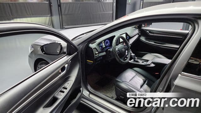 Hyundai Grandeur IG гибрид Special, 2018 10