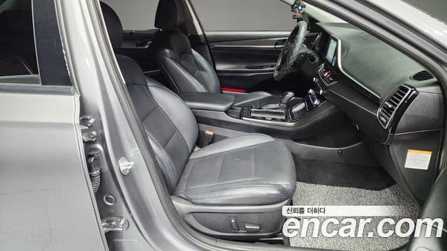 Hyundai Grandeur IG гибрид Special, 2018 11