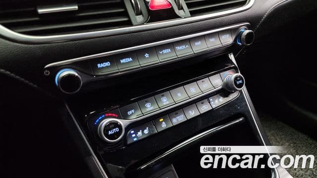 Hyundai Grandeur IG гибрид Special, 2018 16