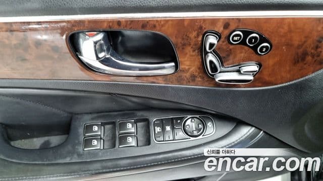 Hyundai Equus(новый кузов / новое поколение) Luxury, 2010 16