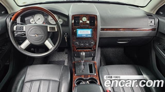 크라이슬러 300C 1세대, 2008 7