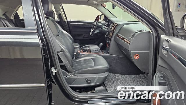 크라이슬러 300C 1세대, 2008 11