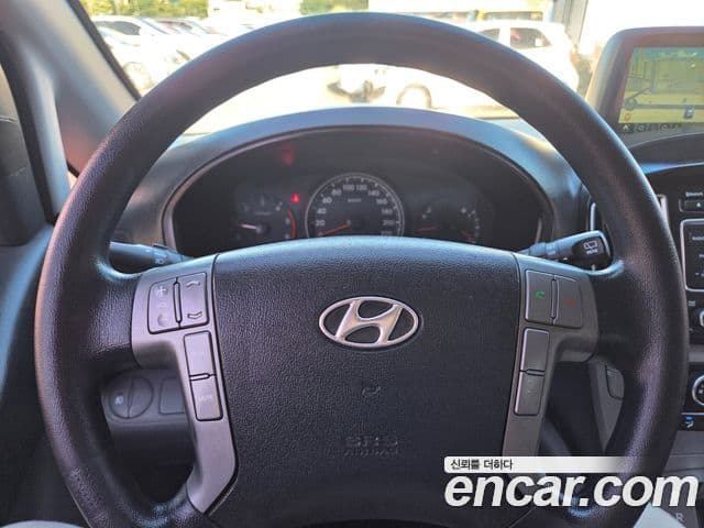 Hyundai Grand Starex CVX Luxury, 2016 10