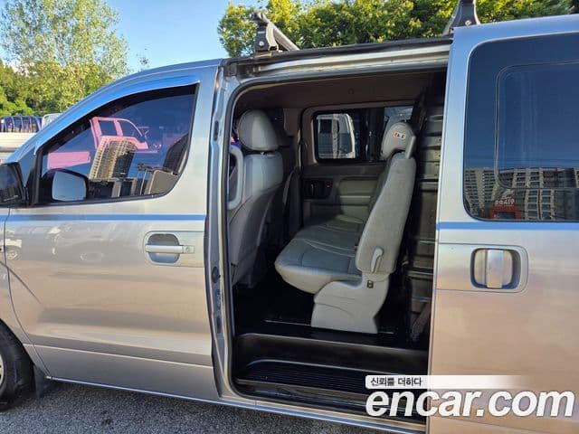 Hyundai Grand Starex CVX Luxury, 2016 17