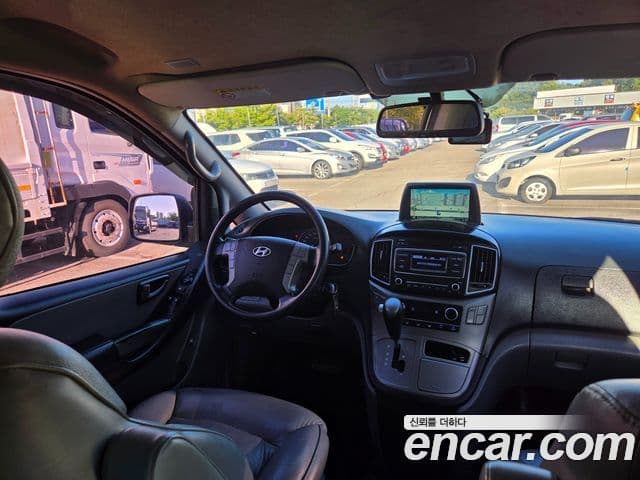 Hyundai Grand Starex CVX Luxury, 2016 18