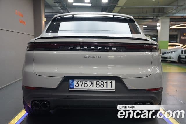 Porsche Cayenne (PO536) 3.0 купе, 2024 4