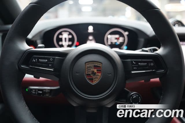 Porsche Cayenne (PO536) 3.0 купе, 2024 17