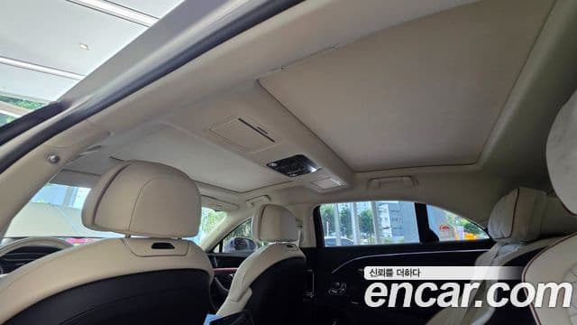 Bentley Flying Spur 3세대, 2024 10