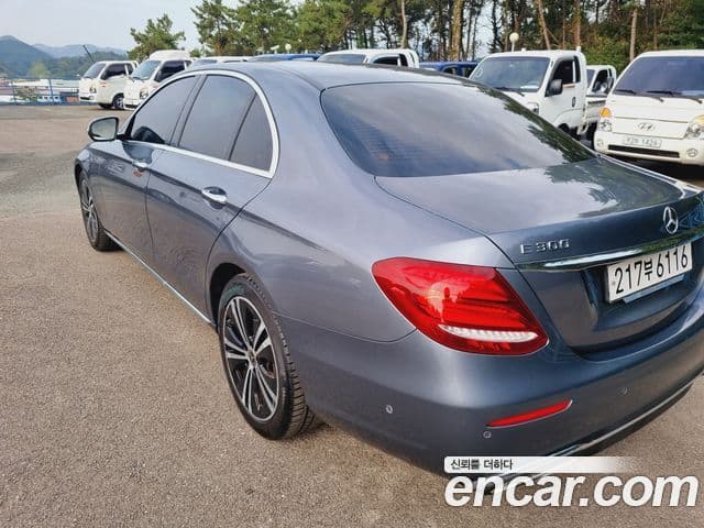 Mercedes-Benz E-класс W213 Avantgarde, 2020 6