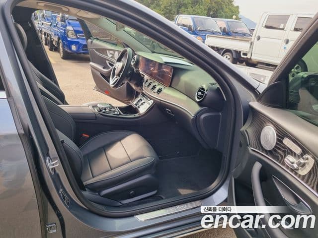 Mercedes-Benz E-класс W213 Avantgarde, 2020 15