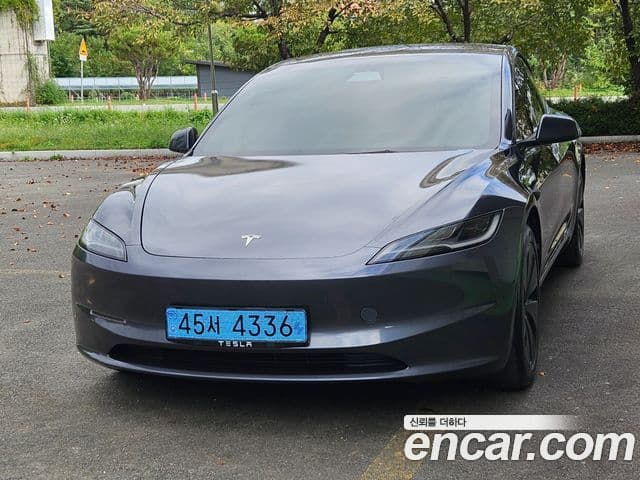 Tesla модель 3 Long Range, 2024 2