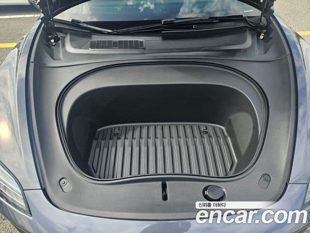 Tesla модель 3 Long Range, 2024 14