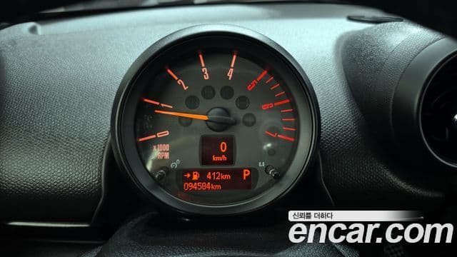 Mini Cooper D Countryman 1세대, 2016 8