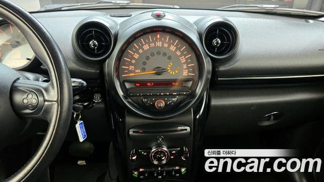 Mini Cooper D Countryman 1세대, 2016 15