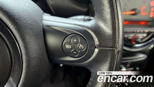 Mini Cooper D Countryman 1세대, 2016 18