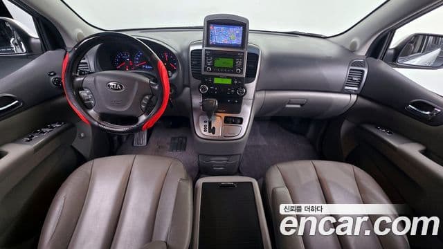 Kia Carnival R Premium, 2013 7