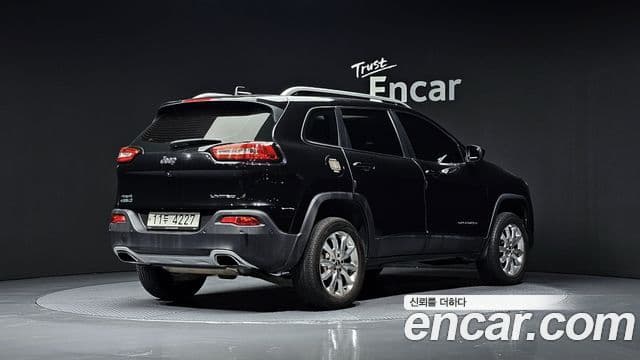 Jeep Cherokee(KL) 2.0 дизель Limited 4WD, 2015 2