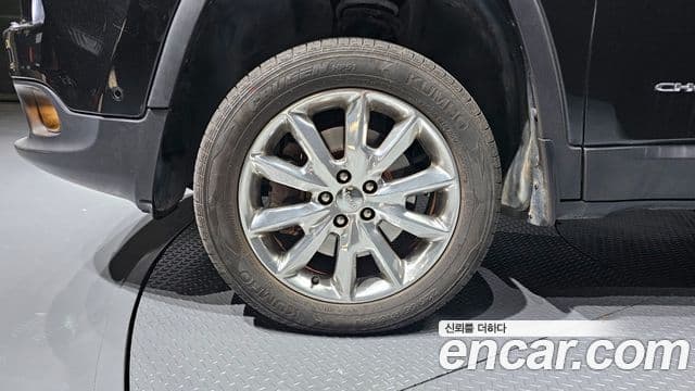 Jeep Cherokee(KL) 2.0 дизель Limited 4WD, 2015 все фото