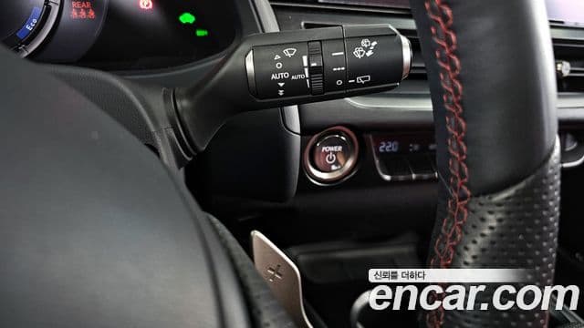 Lexus UX250h 2.0 F-Sport 2WD, 2024 14