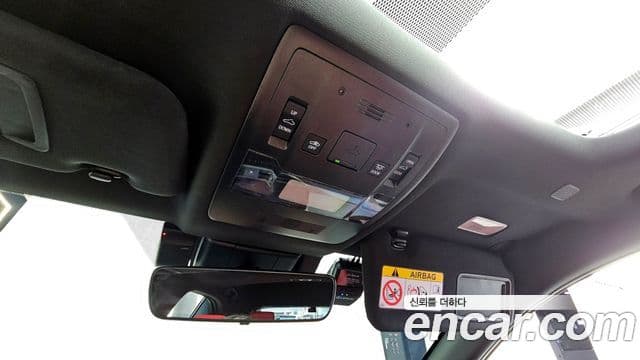 Lexus UX250h 2.0 F-Sport 2WD, 2024 18