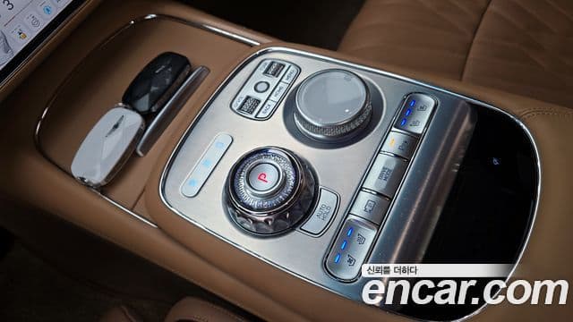 Genesis G90 (RS4) бензин 3.5 турбо AWD, 2022 9