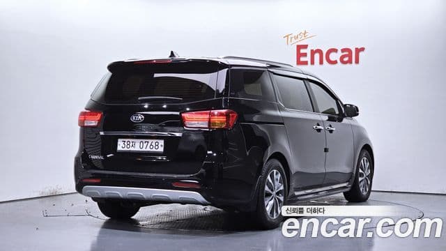 Kia All New Carnival Luxury, 2016 2