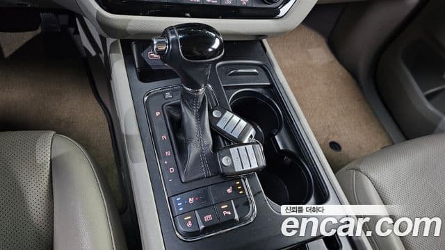 Kia All New Carnival Luxury, 2016 9